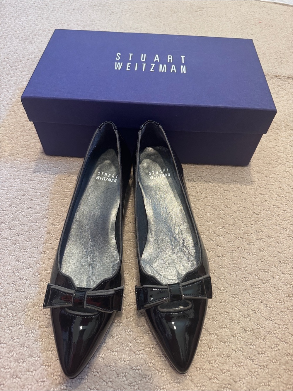 Stuart Weitzman Black Patent Pointed-Toe Bow Kitten Heels Women’s 6